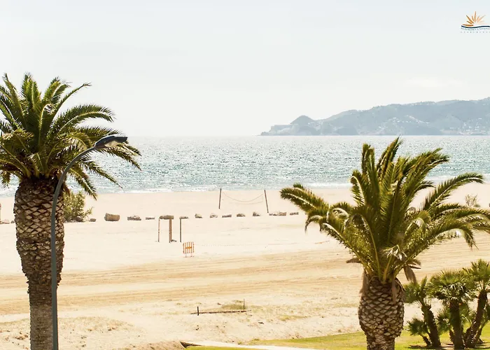 Apartament Seafront *